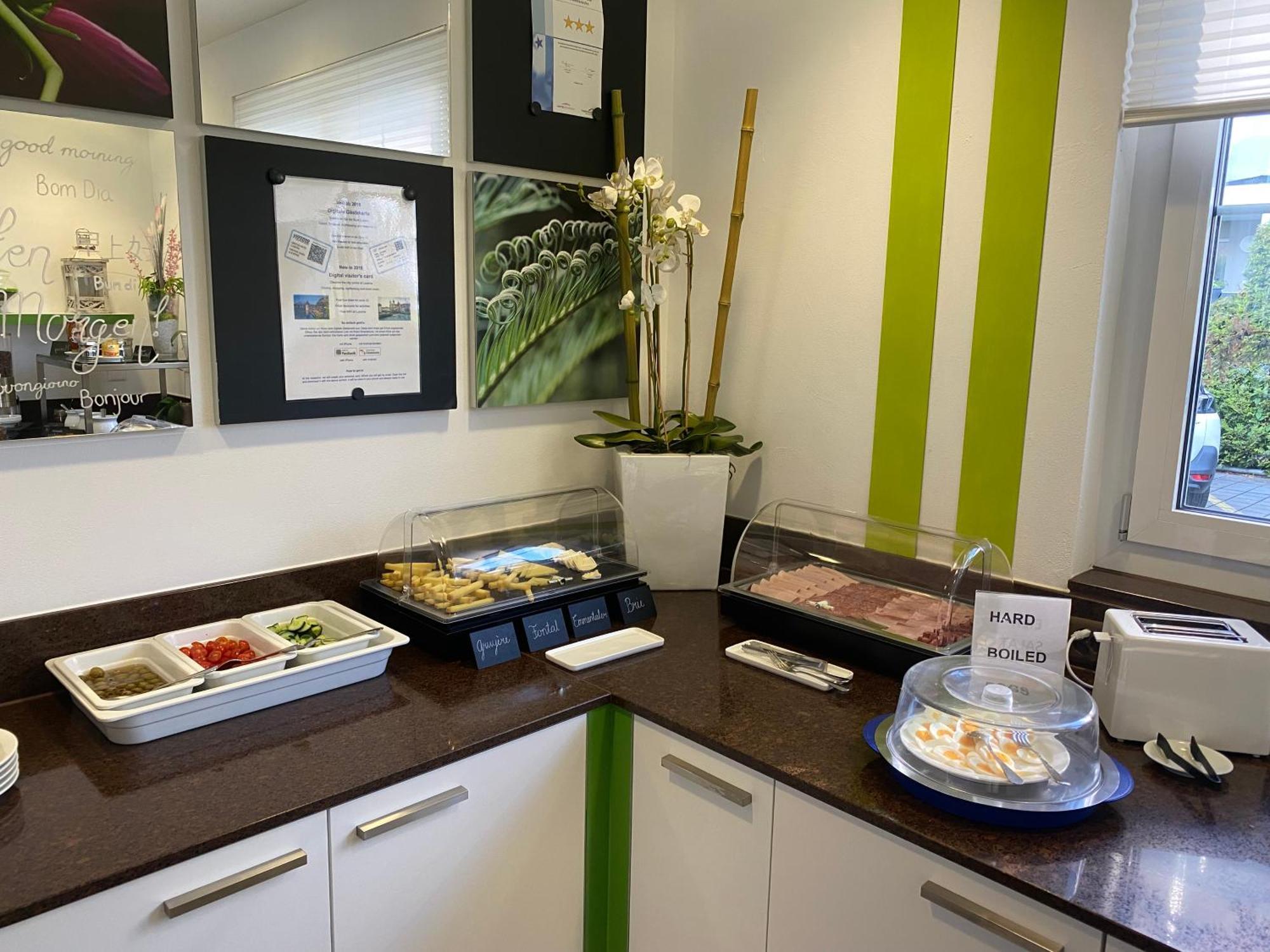 Businesshotel Lux Emmen Exterior foto